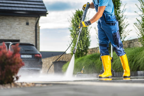 Garage Pressure Washing in Oyster Bay Cove, NY